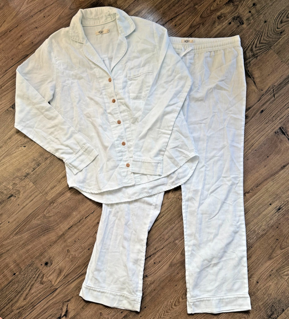 UGG Raven Flannel Pajama Set Women’s Medium White Blue Plaid 2PC Sleepwear